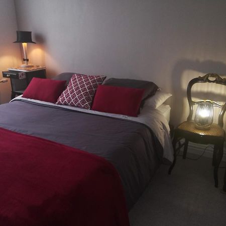 로밀리쉬르센 Le Coq En Pate B&B 외부 사진